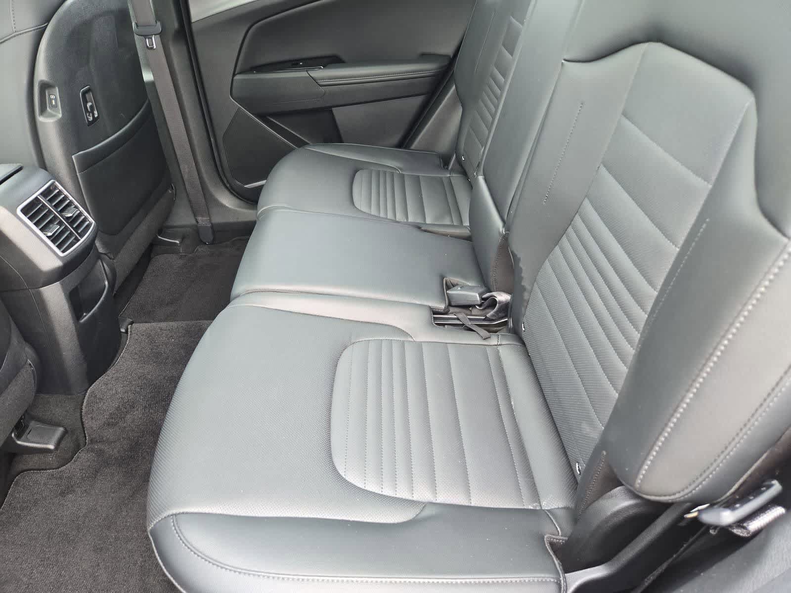 Thumbnail: 2023 Kia Sportage - 18