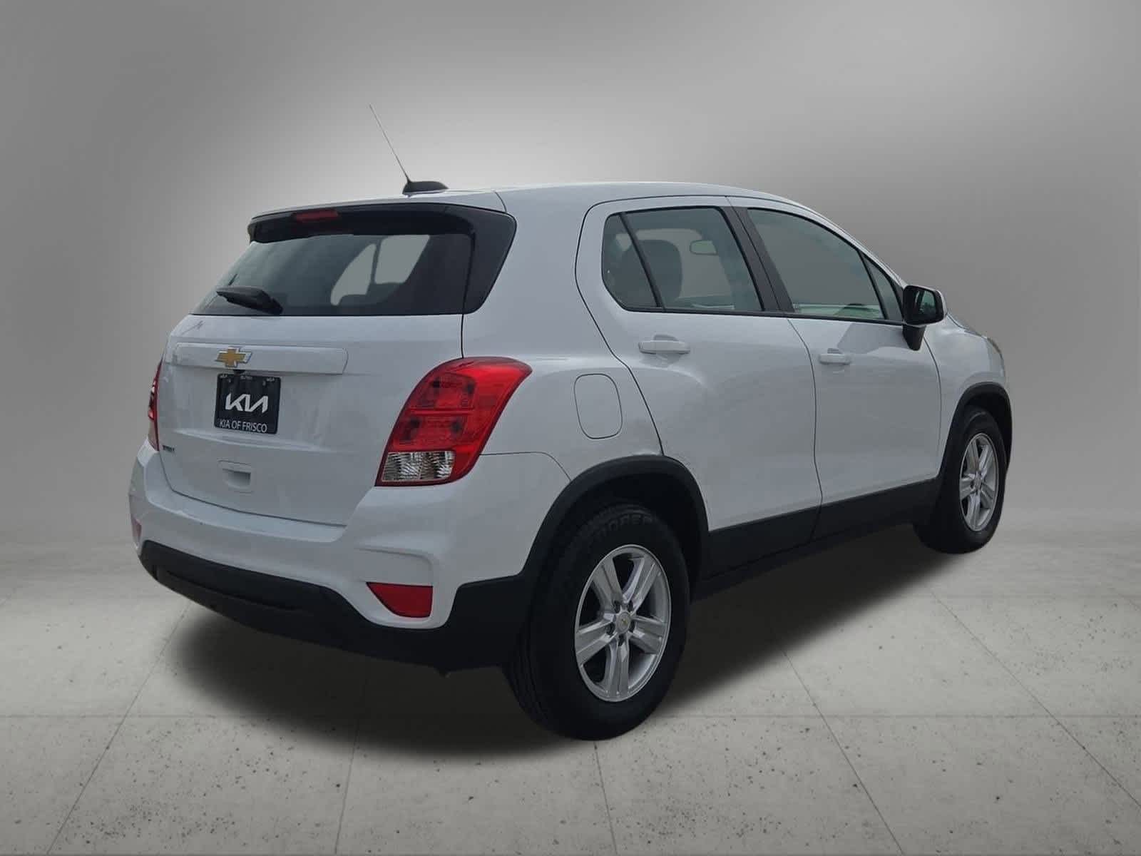 Thumbnail: 2020 Chevrolet Trax - 6