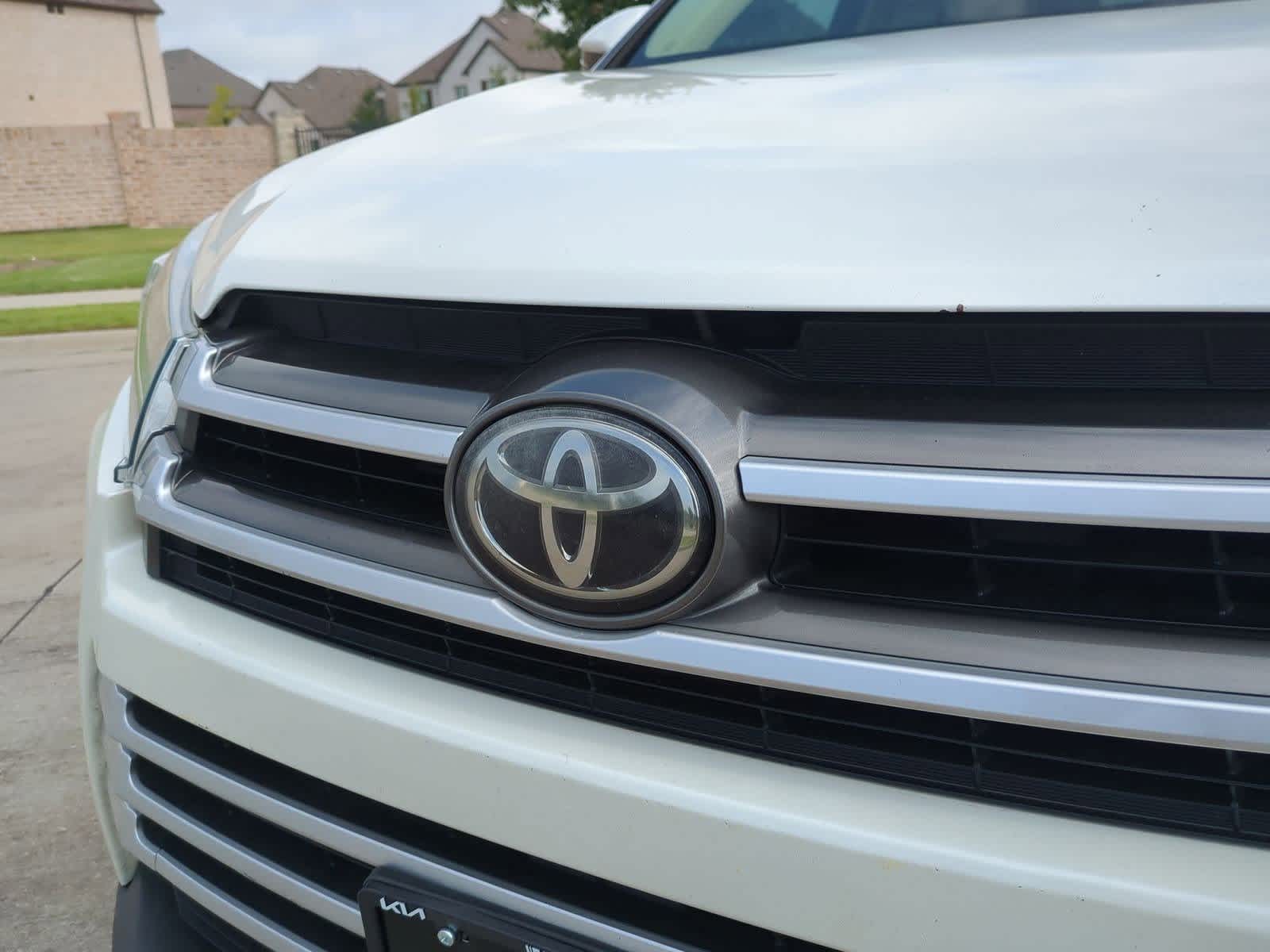 Thumbnail: 2017 Toyota Highlander - 11