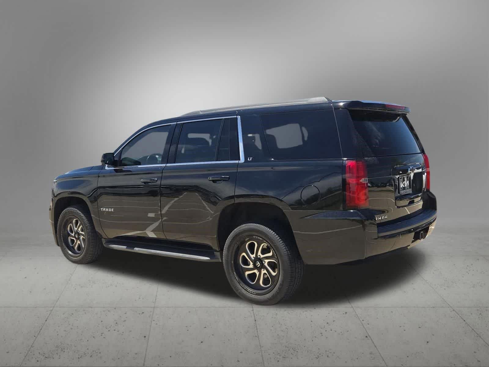 Thumbnail: 2019 Chevrolet Tahoe - 4