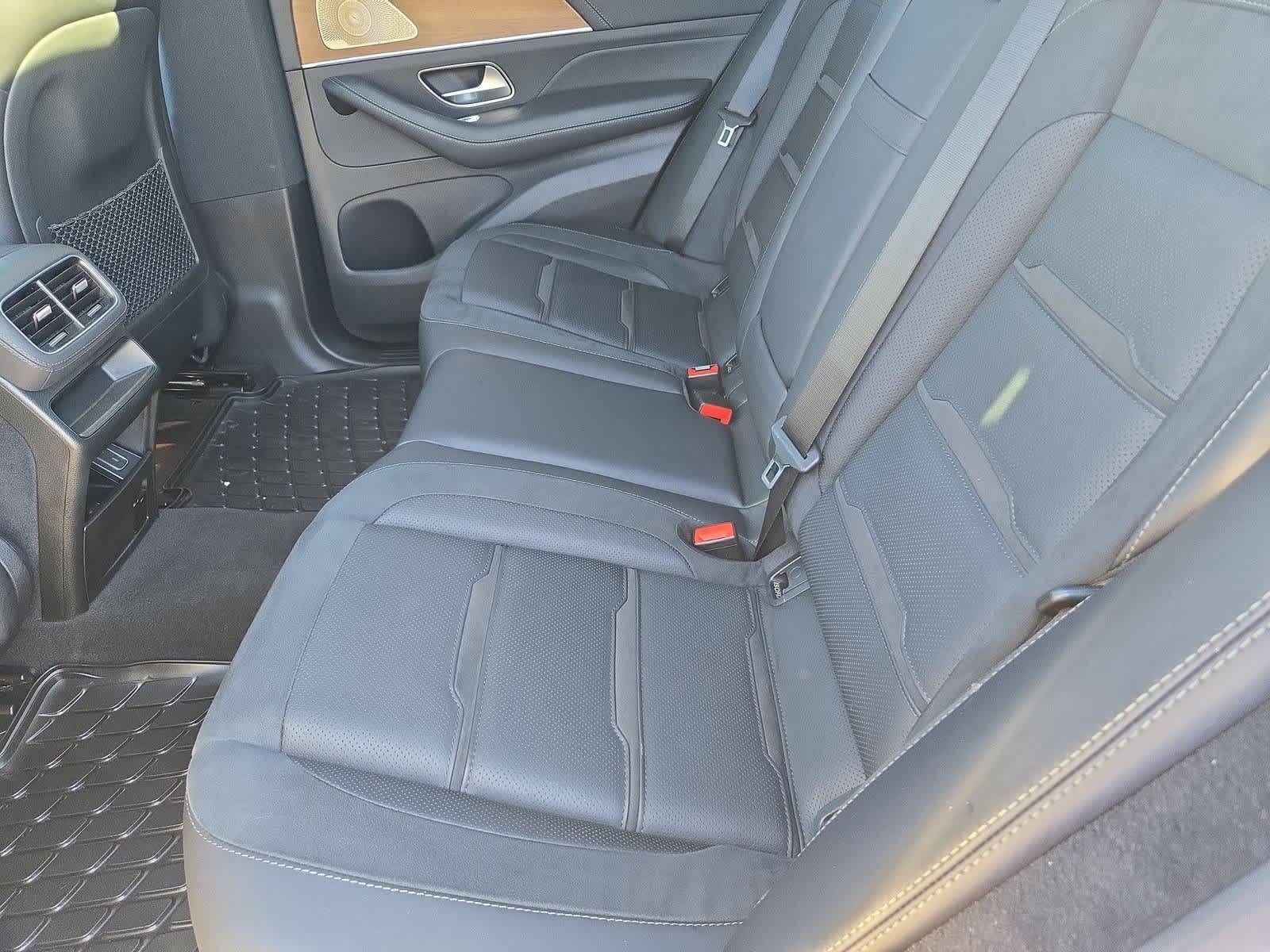 Thumbnail: 2022 Mercedes-Benz GLE - 19