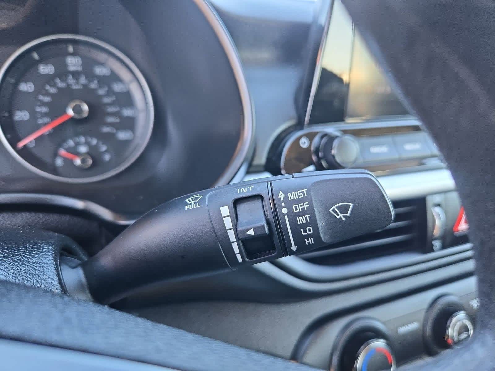 Thumbnail: 2024 Kia Forte - 24