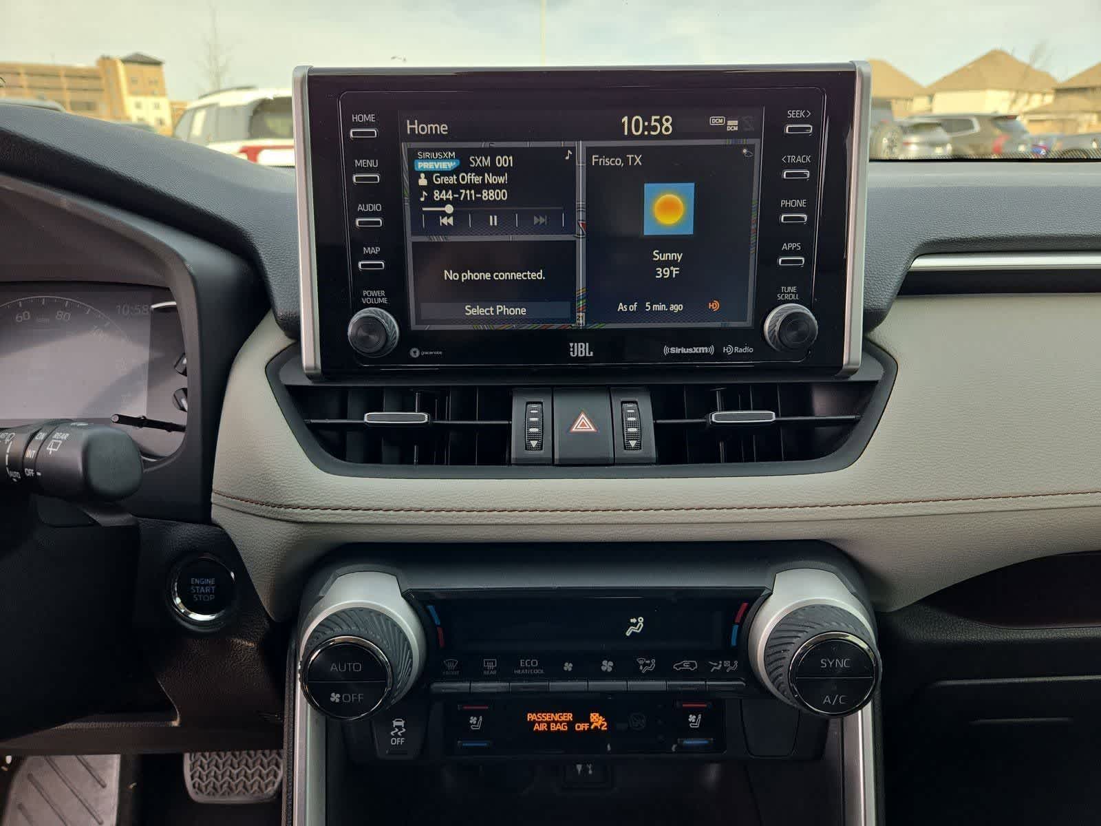 Thumbnail: 2019 Toyota RAV4 - 28