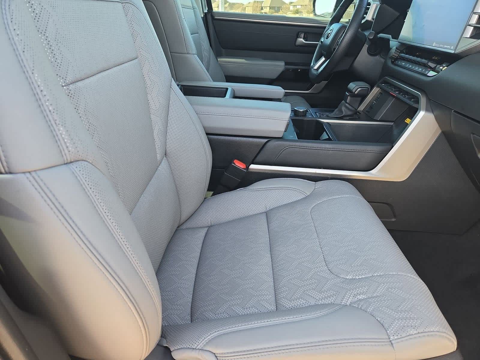 Thumbnail: 2024 Toyota Tundra - 23