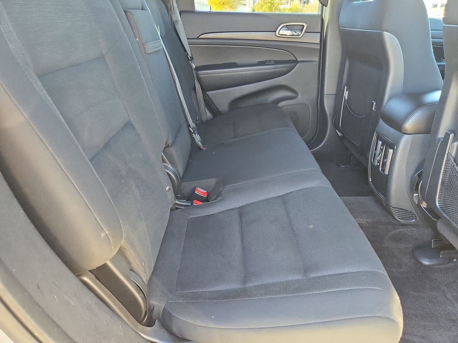 Thumbnail: 2016 Jeep Grand Cherokee - 20