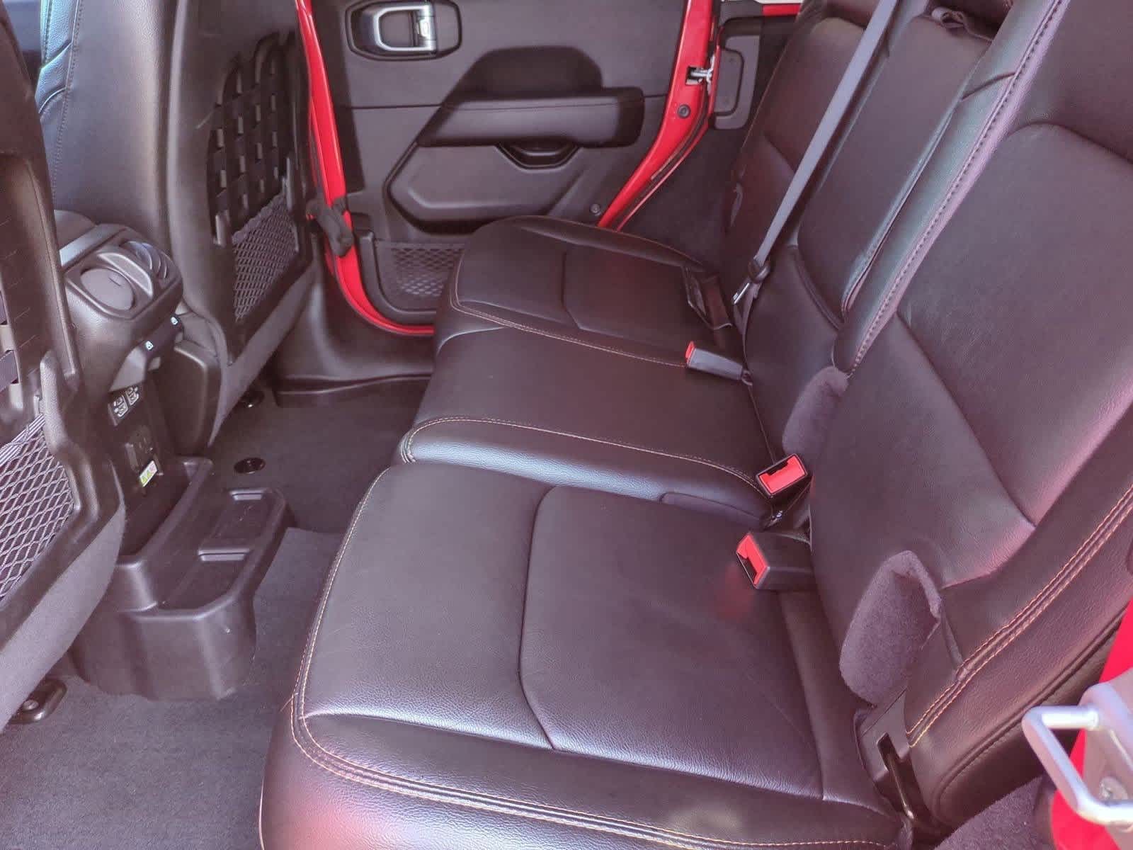 Thumbnail: 2022 Jeep Wrangler - 19