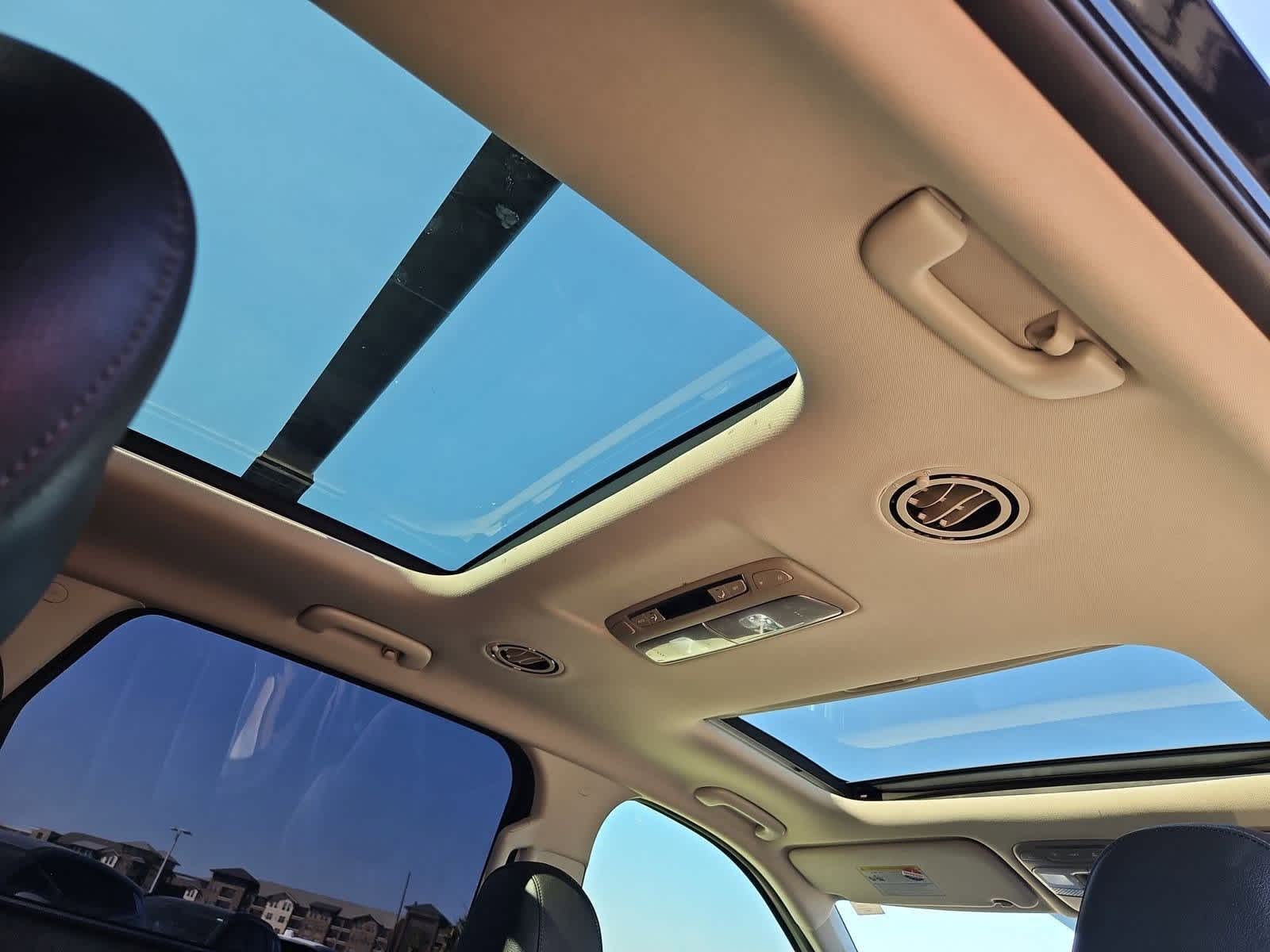 Thumbnail: 2020 Kia Telluride - 22