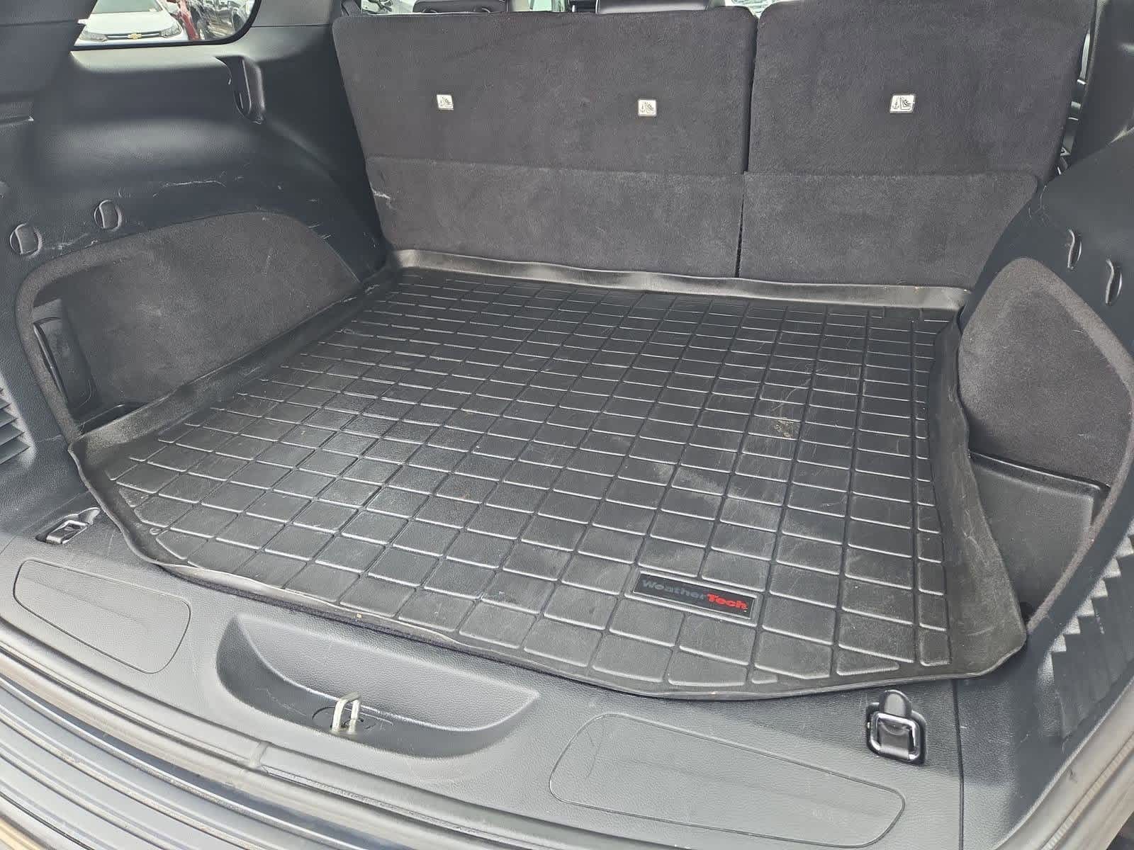 Thumbnail: 2017 Jeep Grand Cherokee - 32