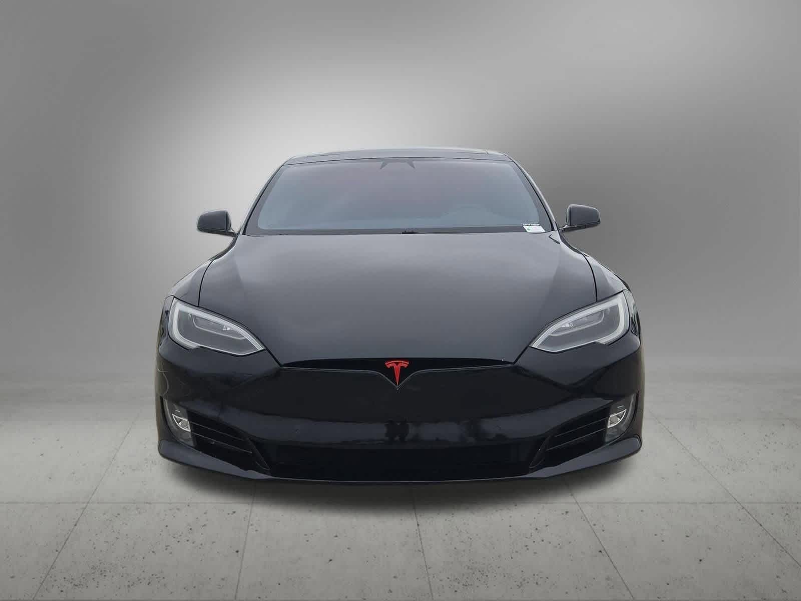 Thumbnail: 2016 Tesla Model S - 9