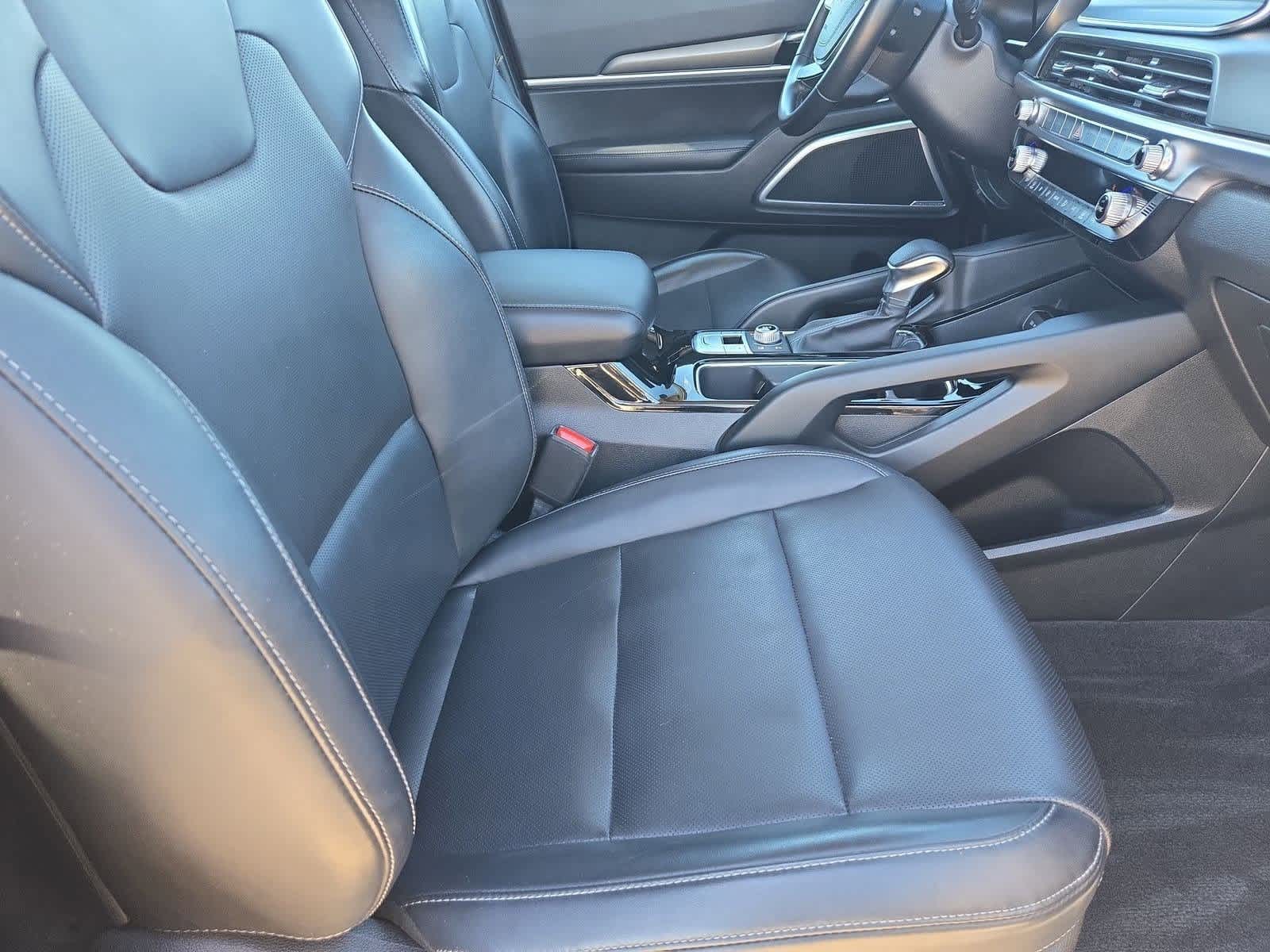 Thumbnail: 2022 Kia Telluride - 20