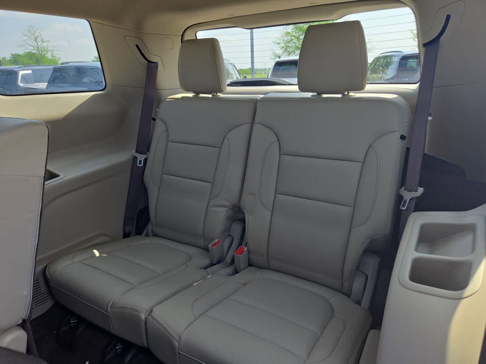 Thumbnail: 2018 GMC Acadia - 38