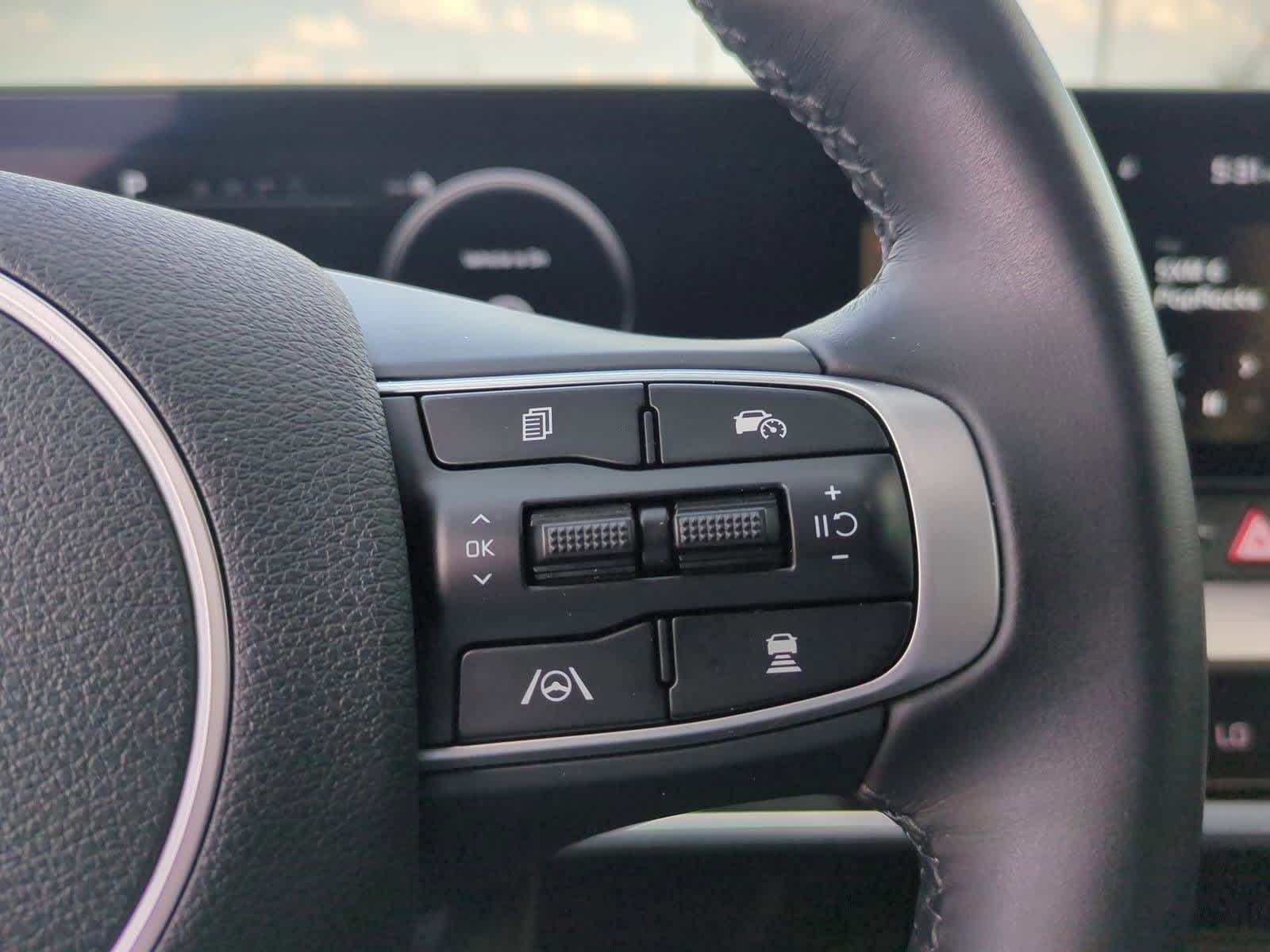 Thumbnail: 2025 Kia Sportage - 25
