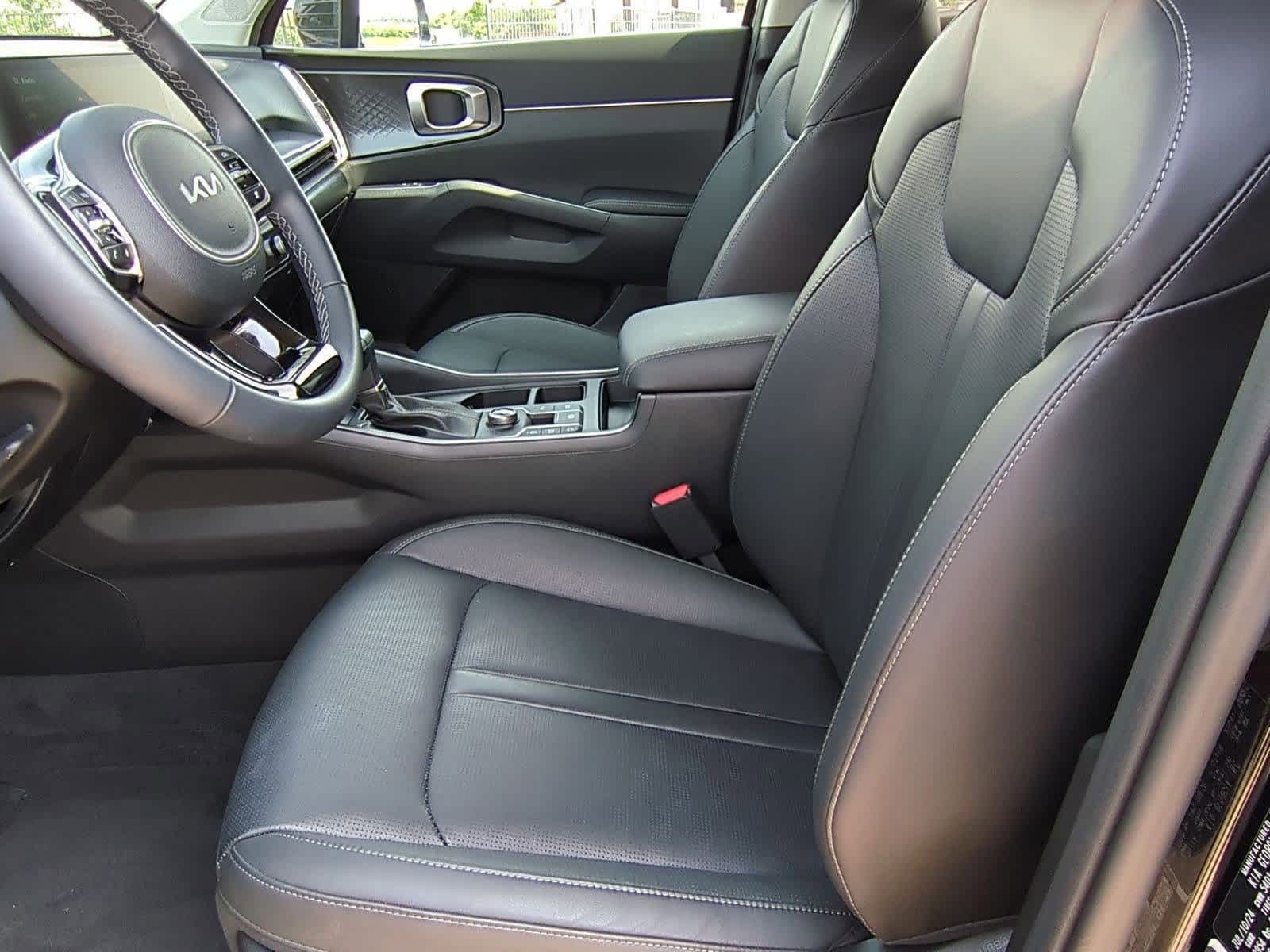 2025 Kia Sorento S 15