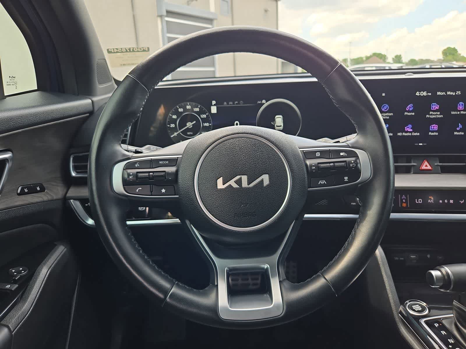 Thumbnail: 2023 Kia Sportage - 23