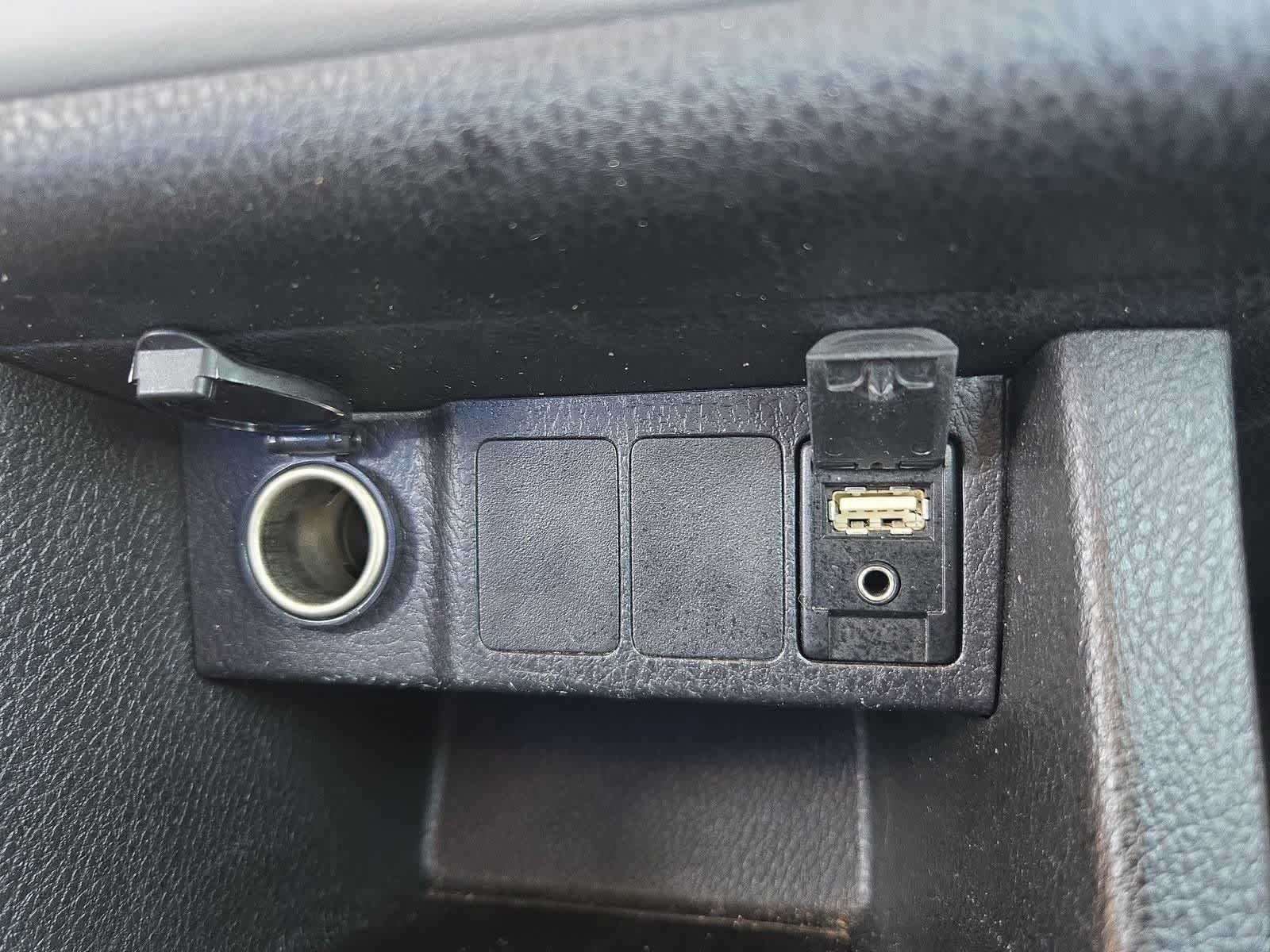 Thumbnail: 2017 Toyota Corolla - 27