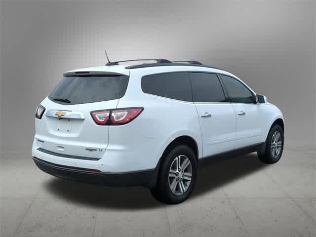 2017 Chevrolet Traverse LT 6