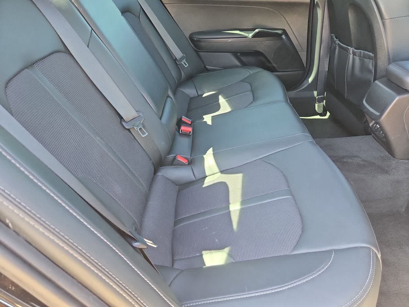 Thumbnail: 2023 Kia K5 - 18