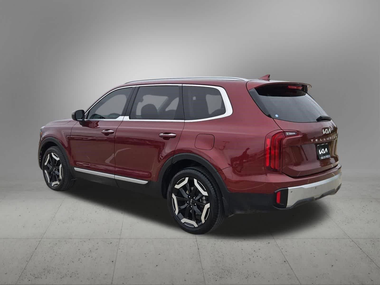 Thumbnail: 2024 Kia Telluride - 4
