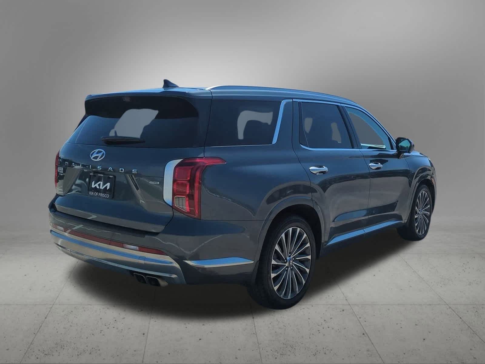 Thumbnail: 2023 Hyundai Palisade - 6