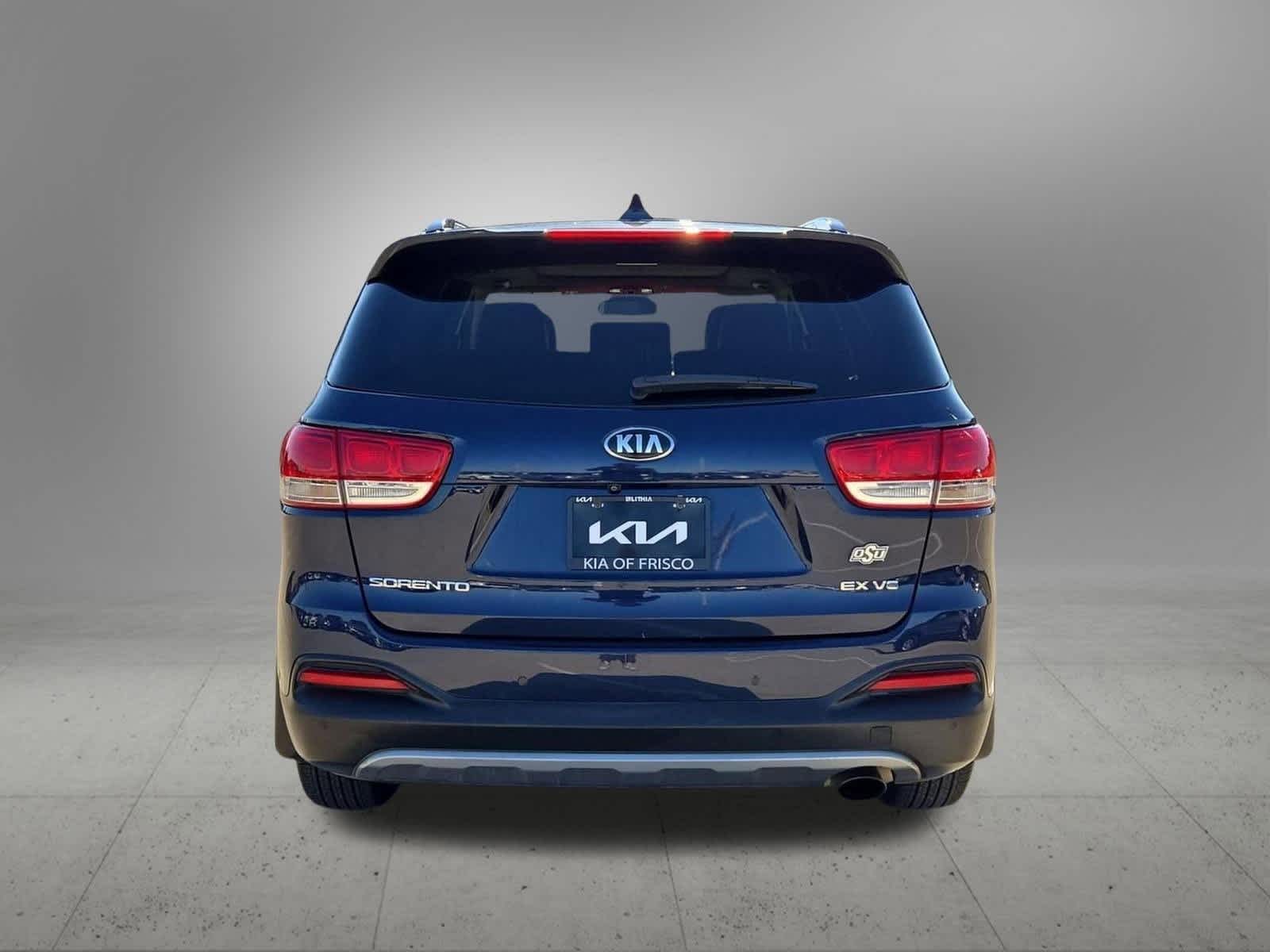 Thumbnail: 2017 Kia Sorento - 5