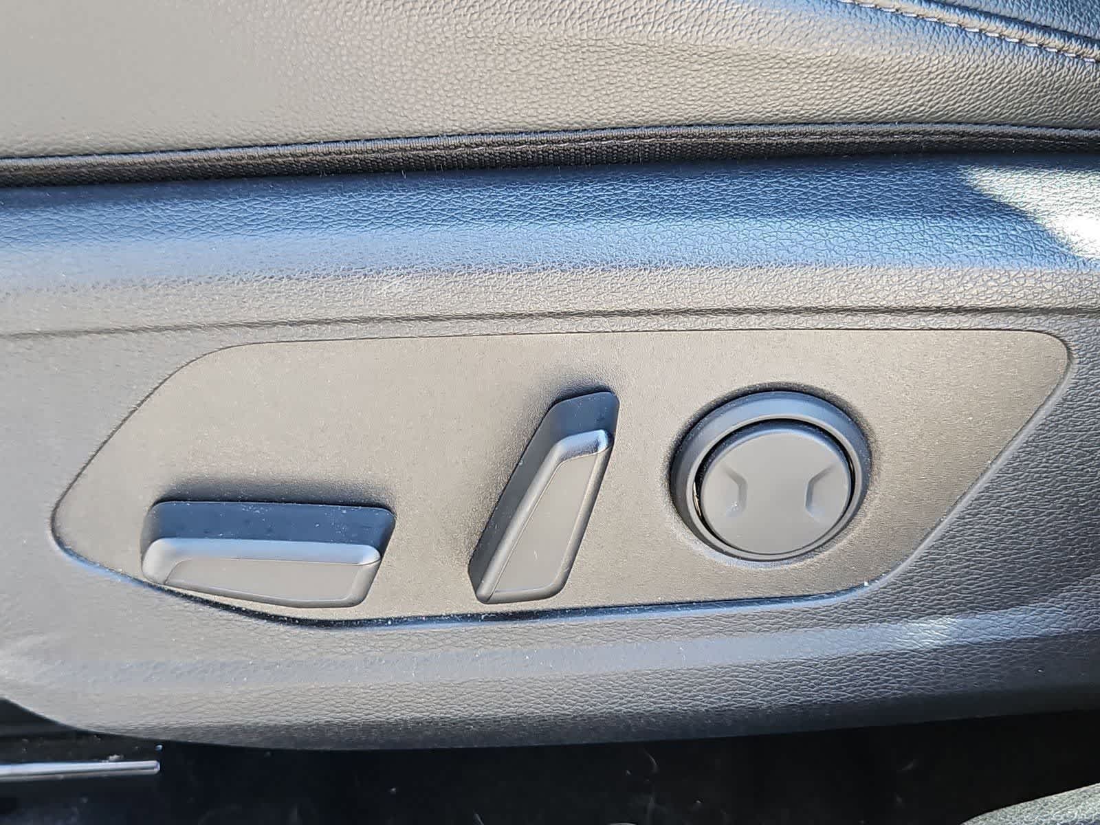 Thumbnail: 2024 Kia Sportage - 16