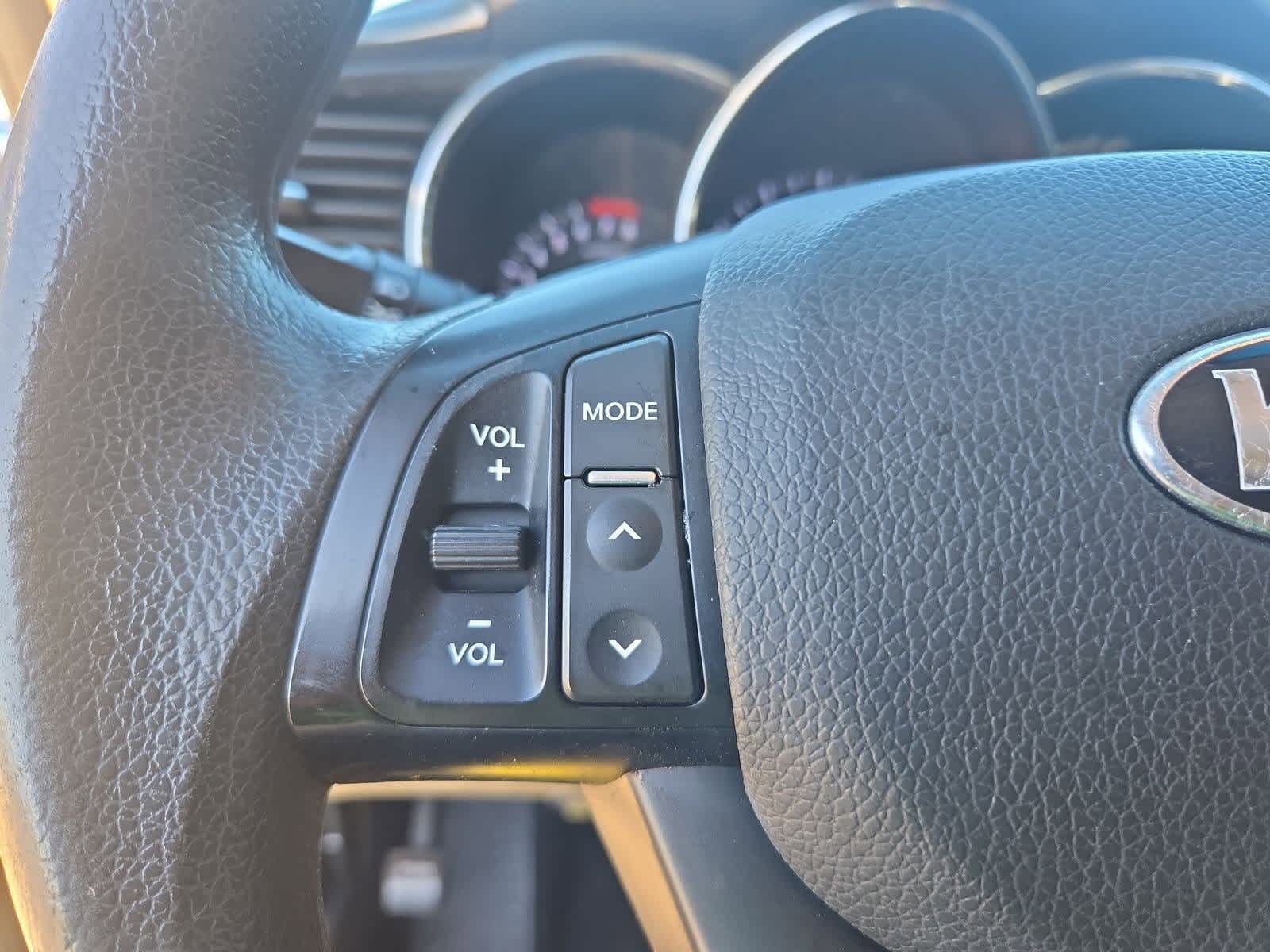 Thumbnail: 2013 Kia Optima - 22