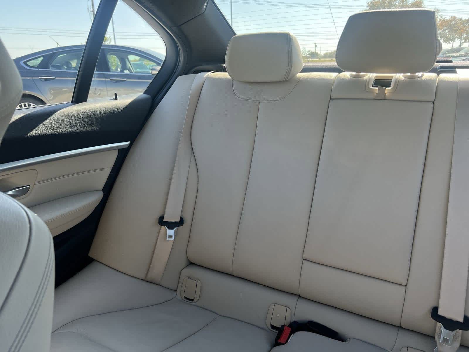 Thumbnail: 2018 BMW 3 Series - 7