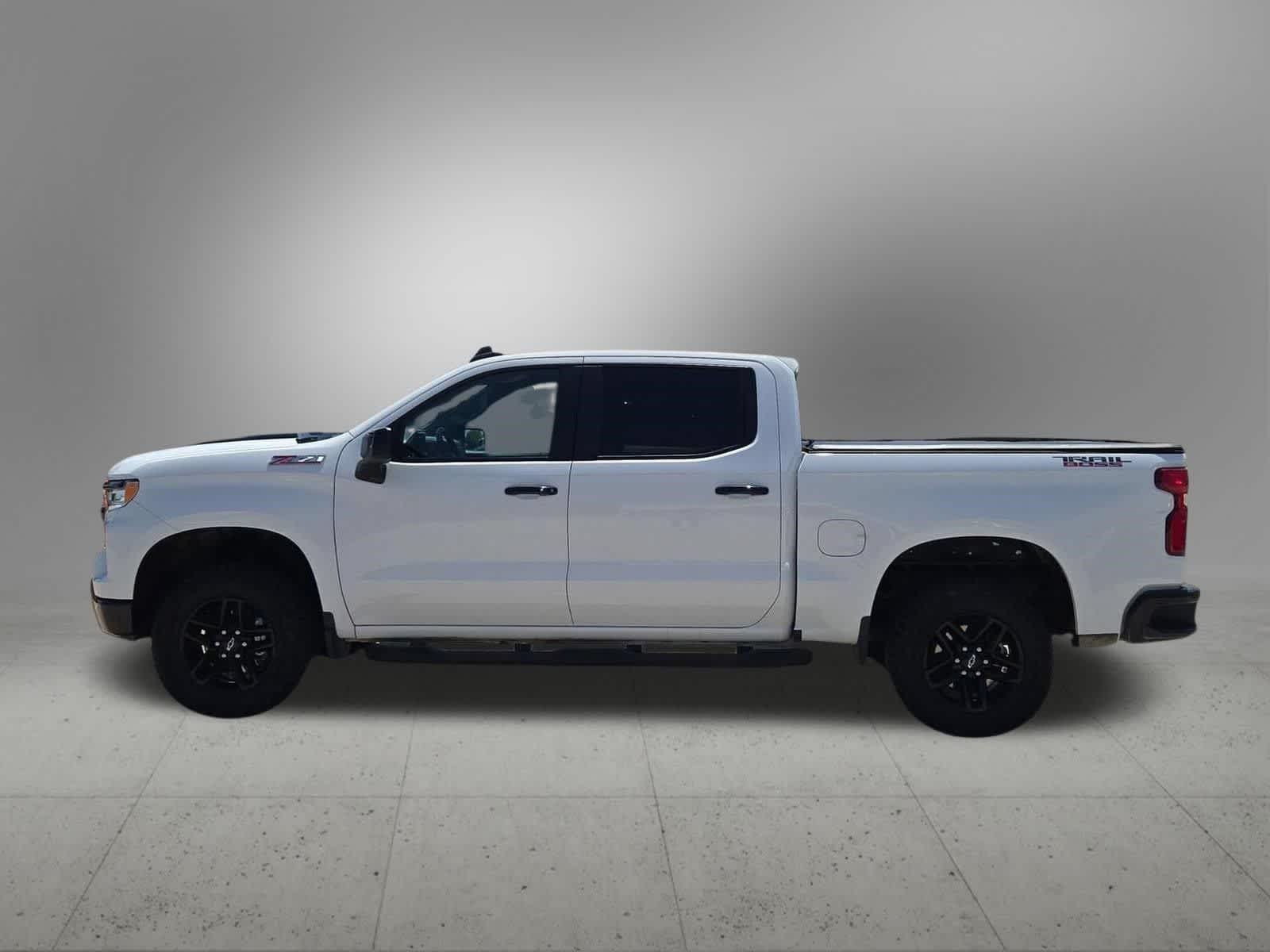 Thumbnail: 2024 Chevrolet Silverado 1500 - 2