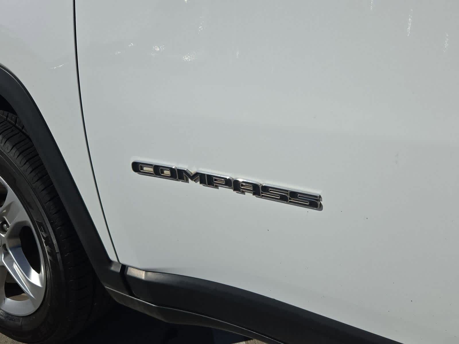 Thumbnail: 2023 Jeep Compass - 12