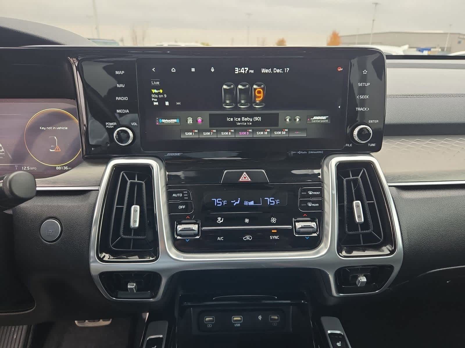 Thumbnail: 2021 Kia Sorento - 28