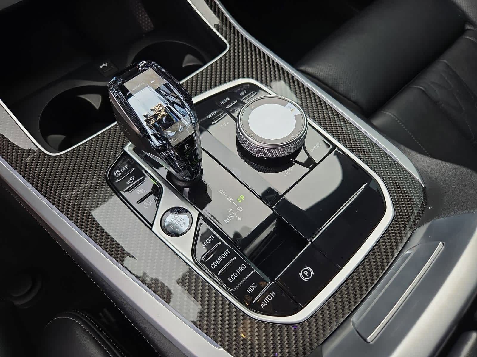 Thumbnail: 2022 BMW X5 - 31