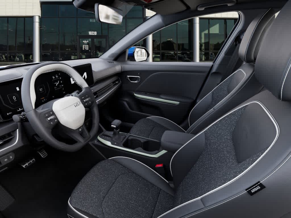 Thumbnail: 2025 Kia K4 - 17