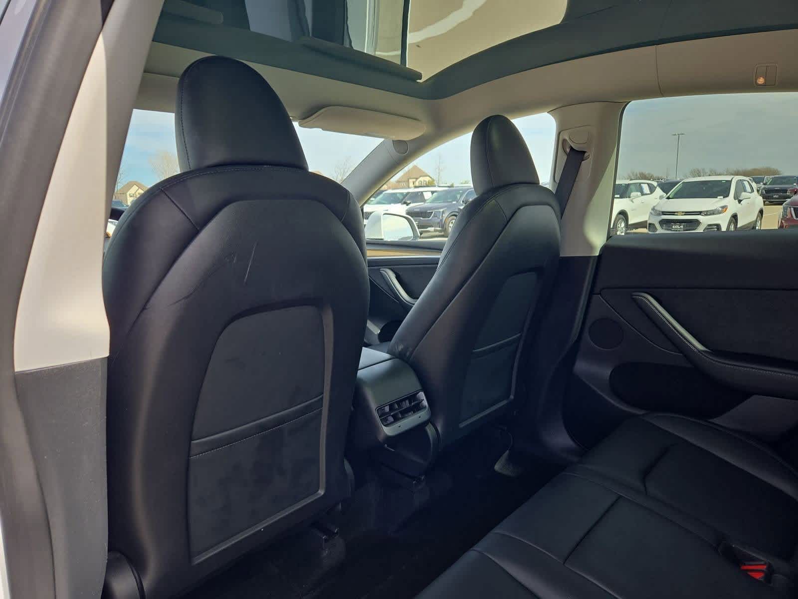 Thumbnail: 2023 Tesla Model Y - 22