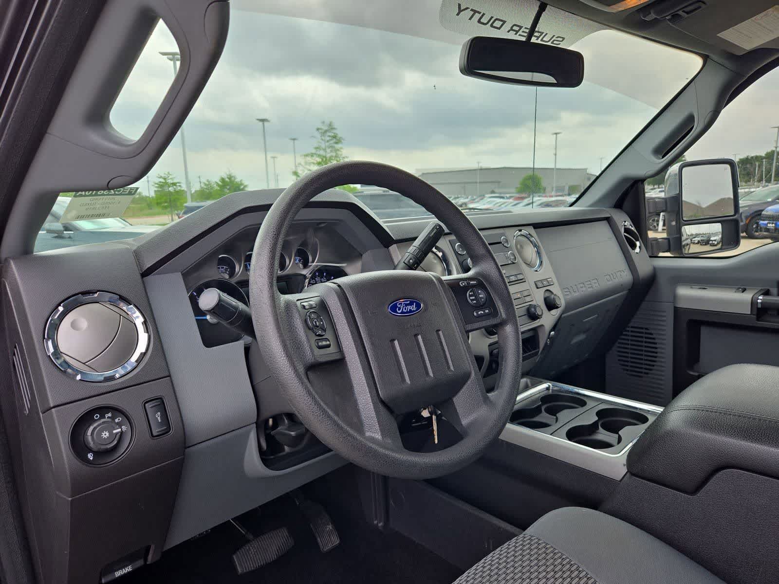 Thumbnail: 2015 Ford F-350 - 2