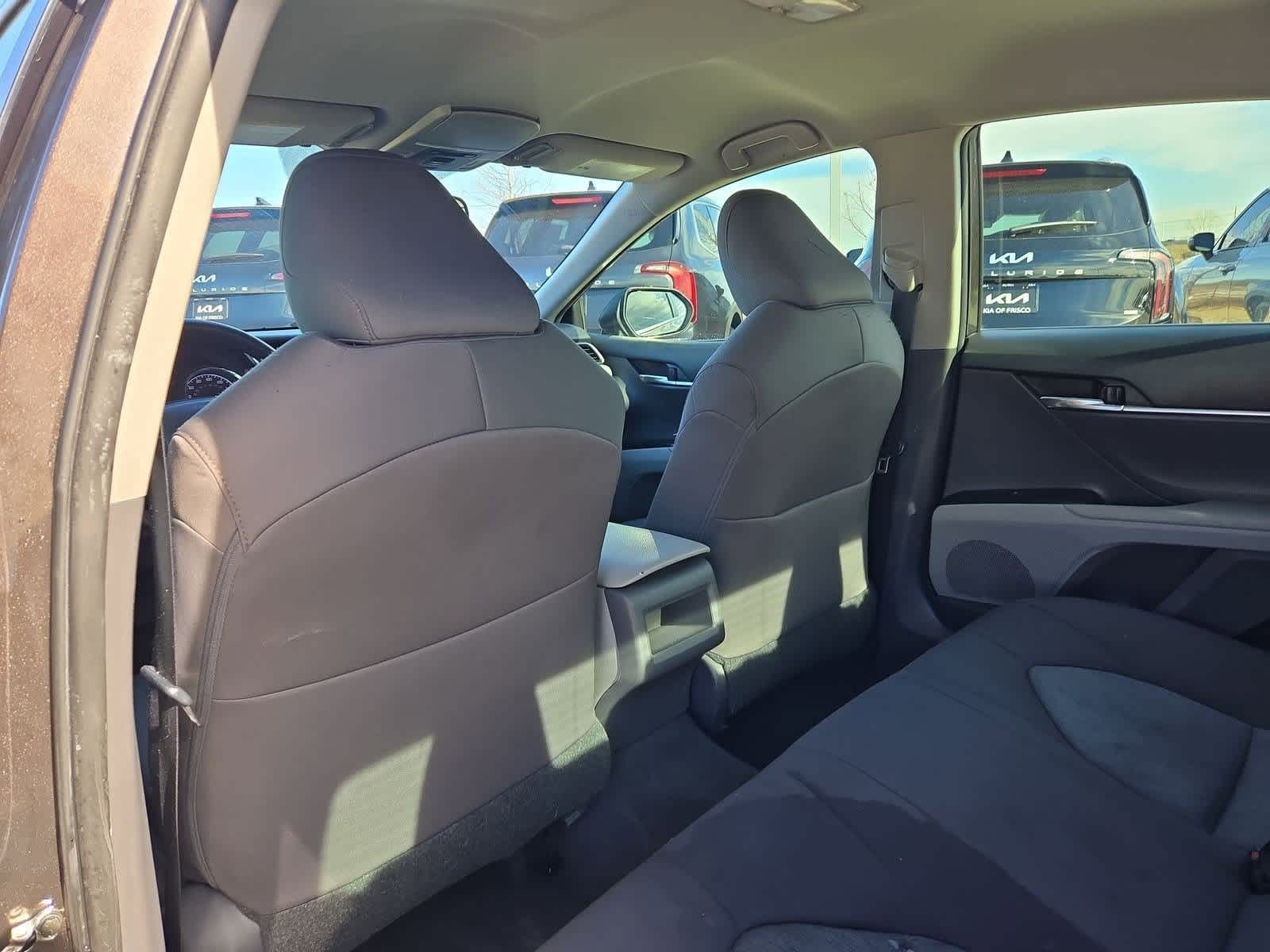 Thumbnail: 2020 Toyota Camry - 17