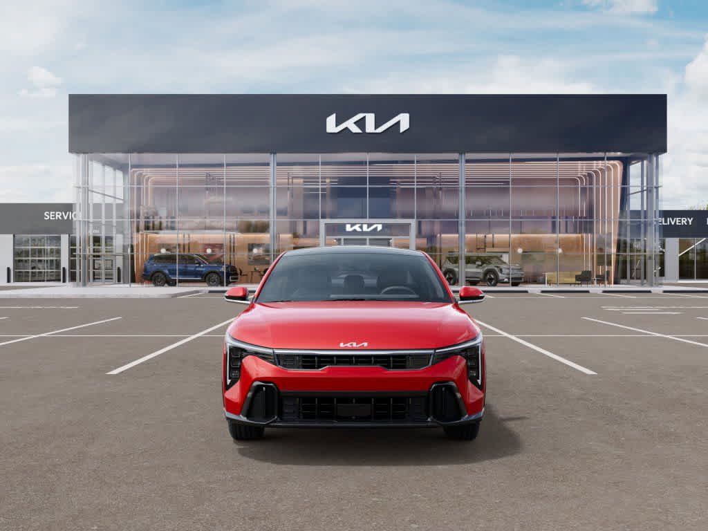 2025 Kia K4 GT-Line photo 2