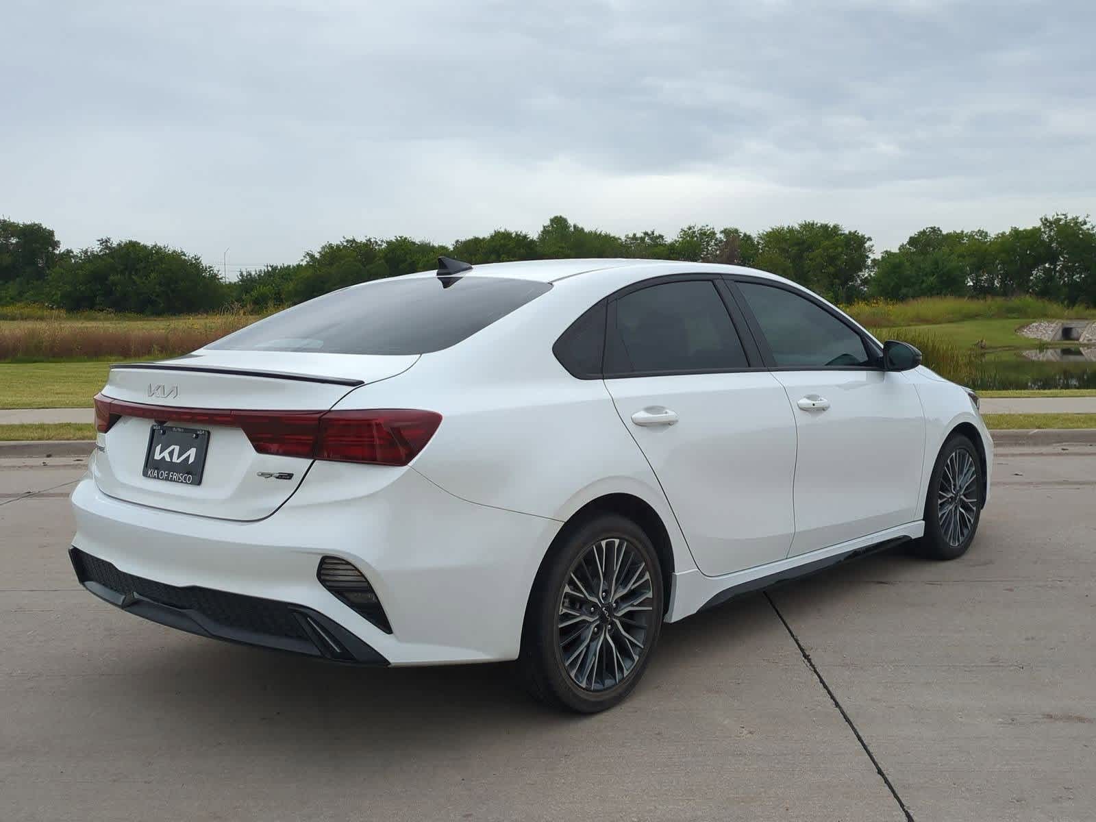 Thumbnail: 2023 Kia Forte - 6