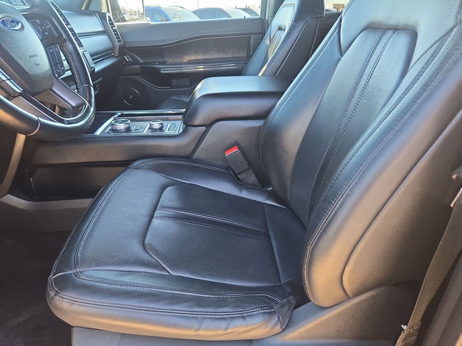 Thumbnail: 2021 Ford Expedition MAX - 15