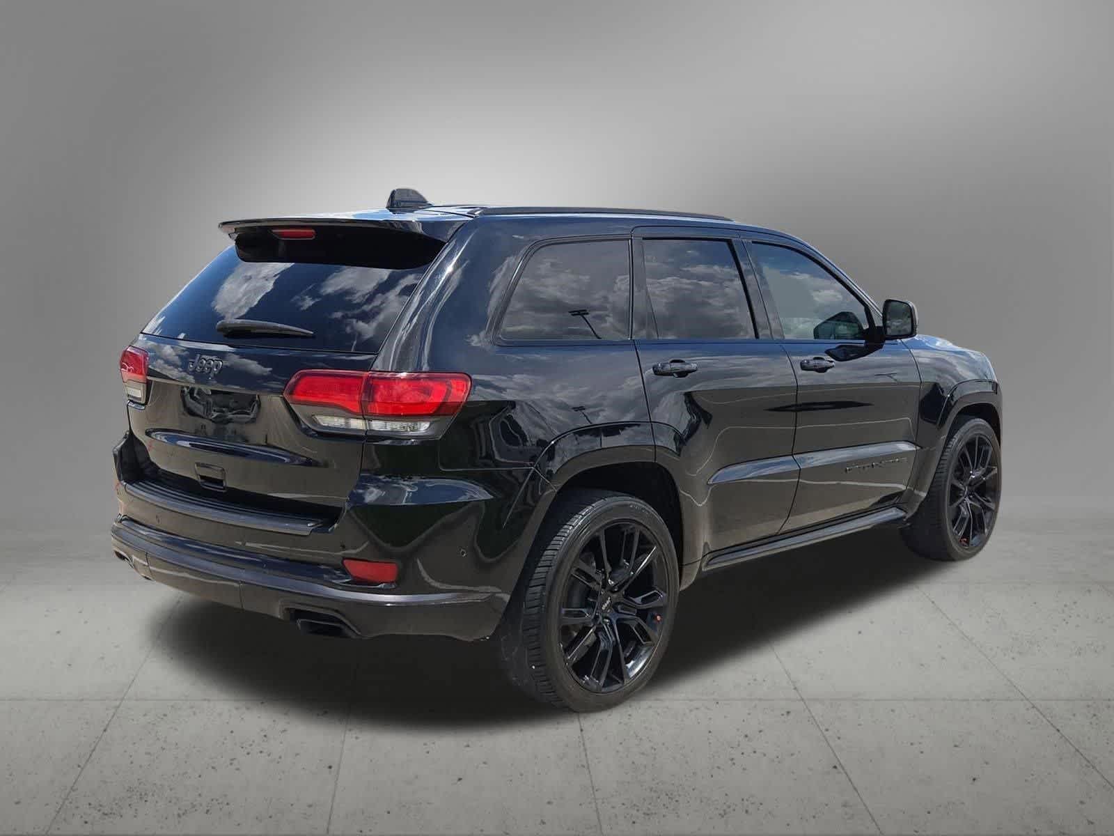 Thumbnail: 2020 Jeep Grand Cherokee - 6
