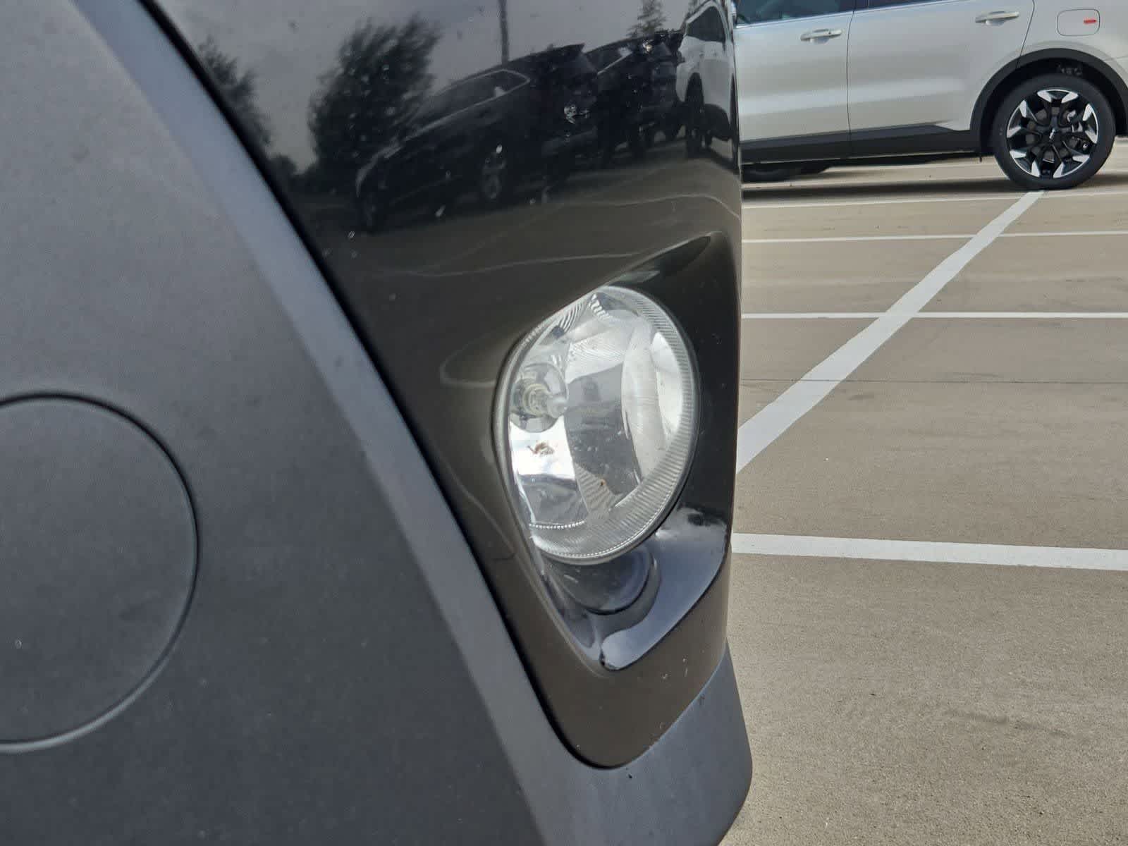 Thumbnail: 2015 Toyota RAV4 - 10