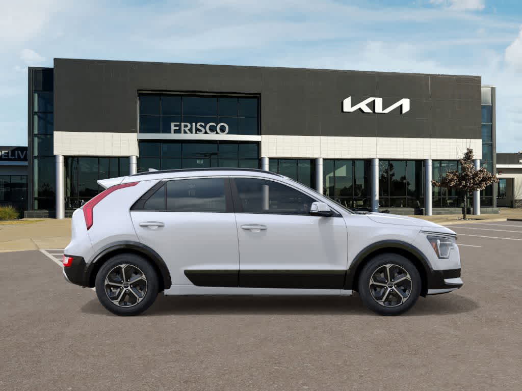 Thumbnail: 2026 Kia Niro - 7