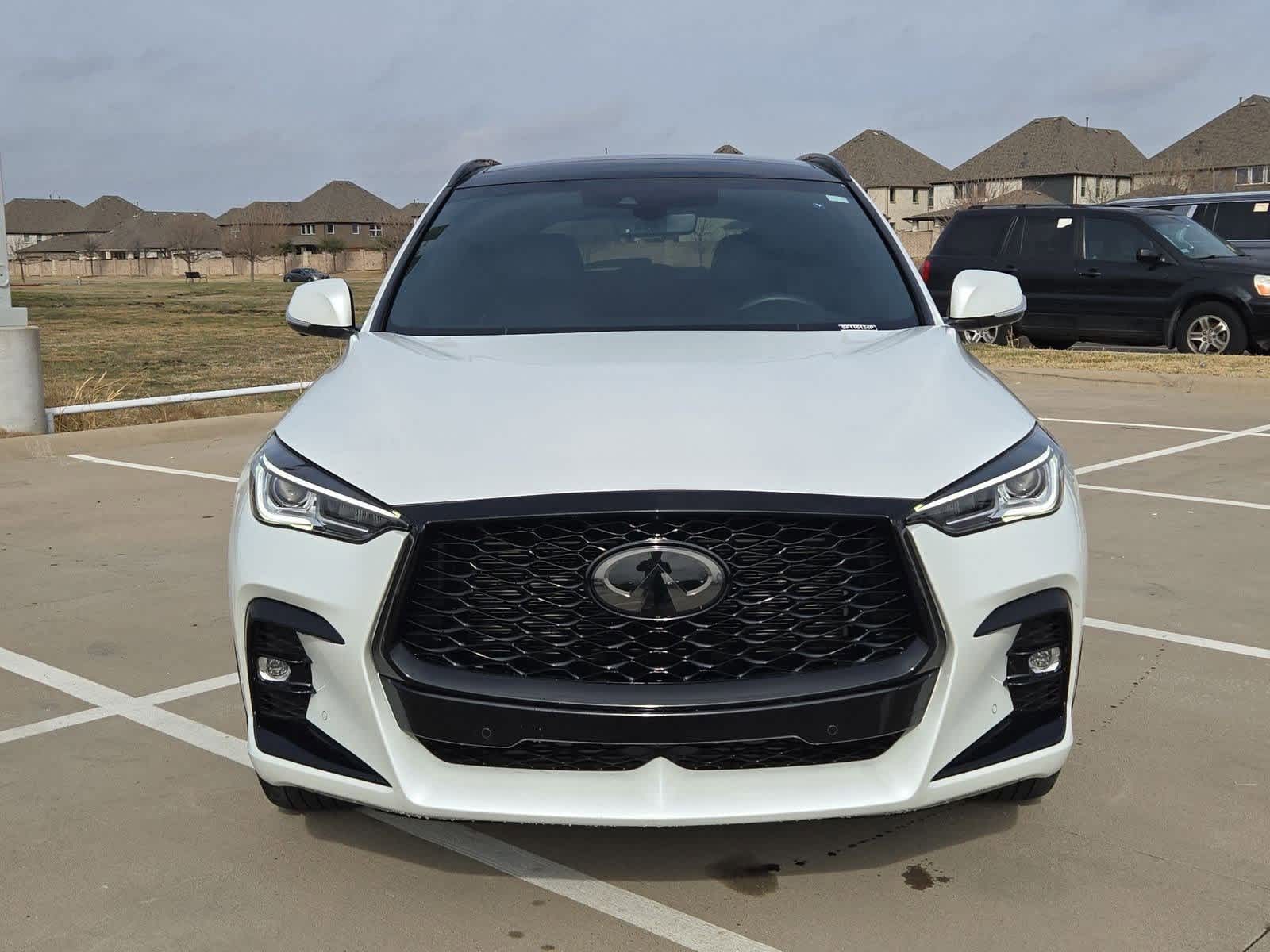 Thumbnail: 2025 INFINITI QX50 - 9