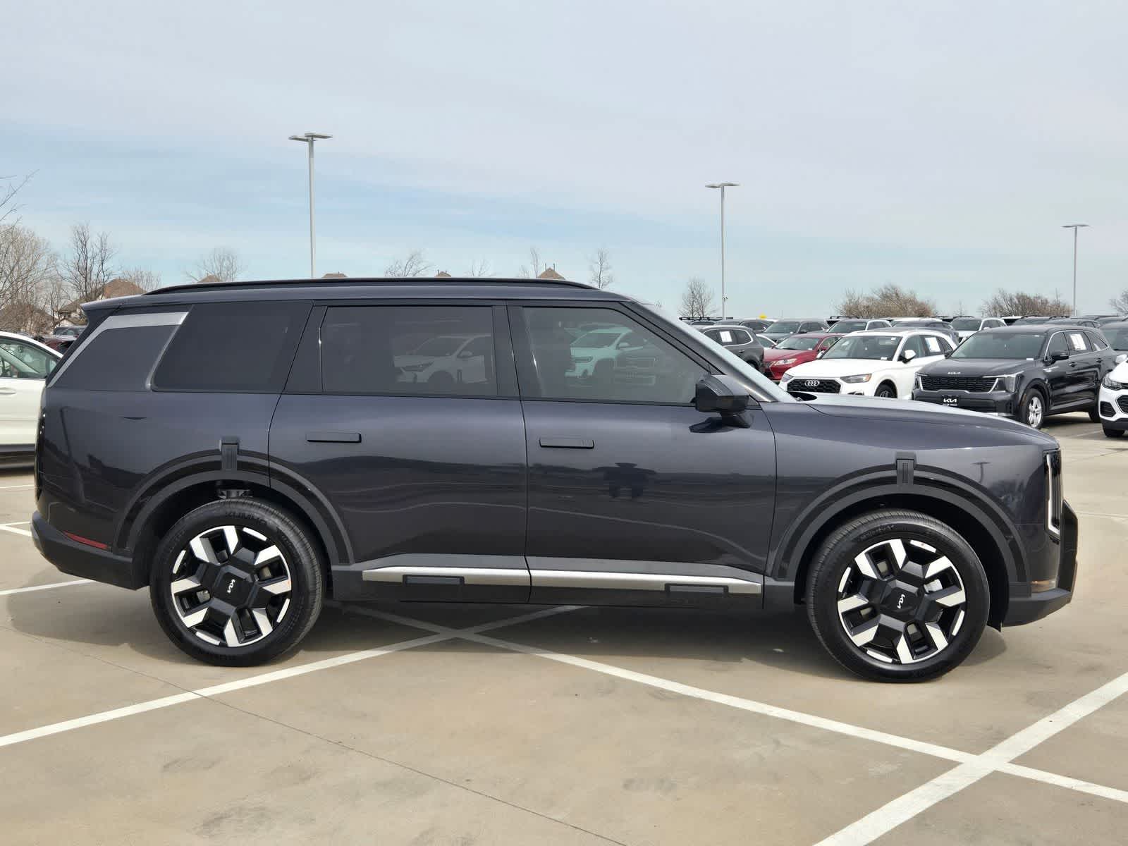 Thumbnail: 2027 Kia Telluride - 7