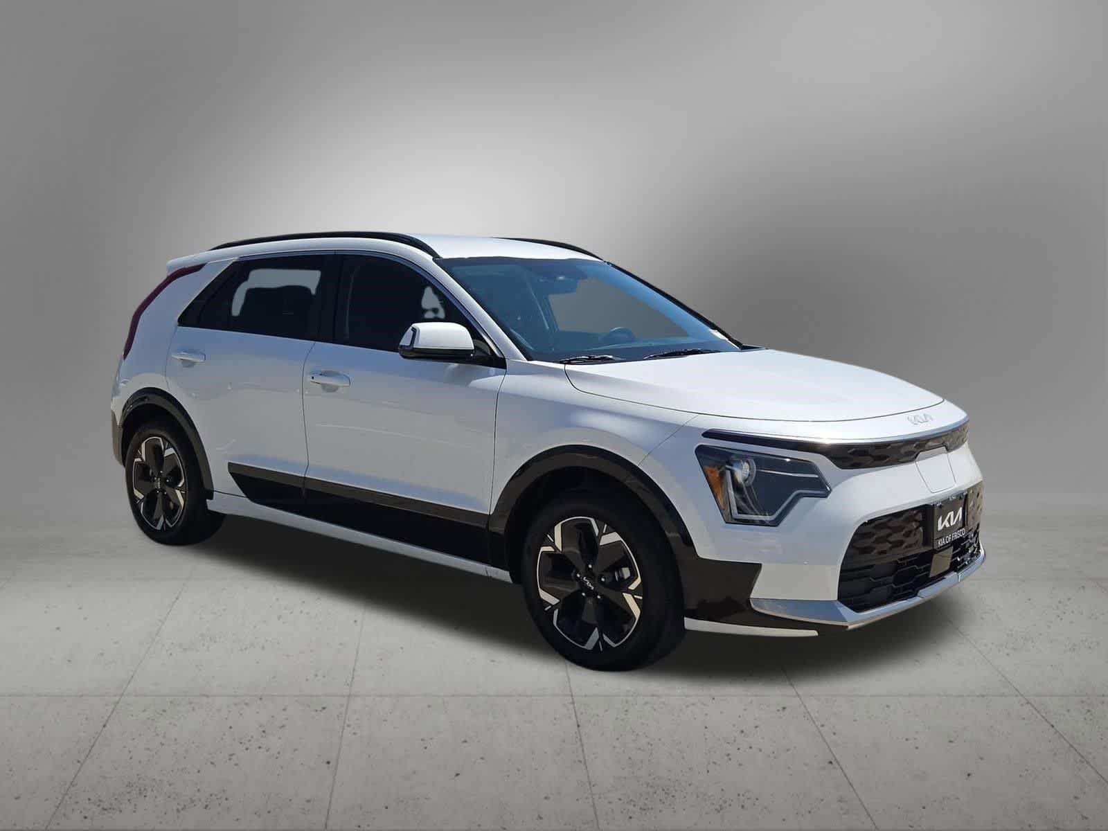 Thumbnail: 2024 Kia Niro - 8