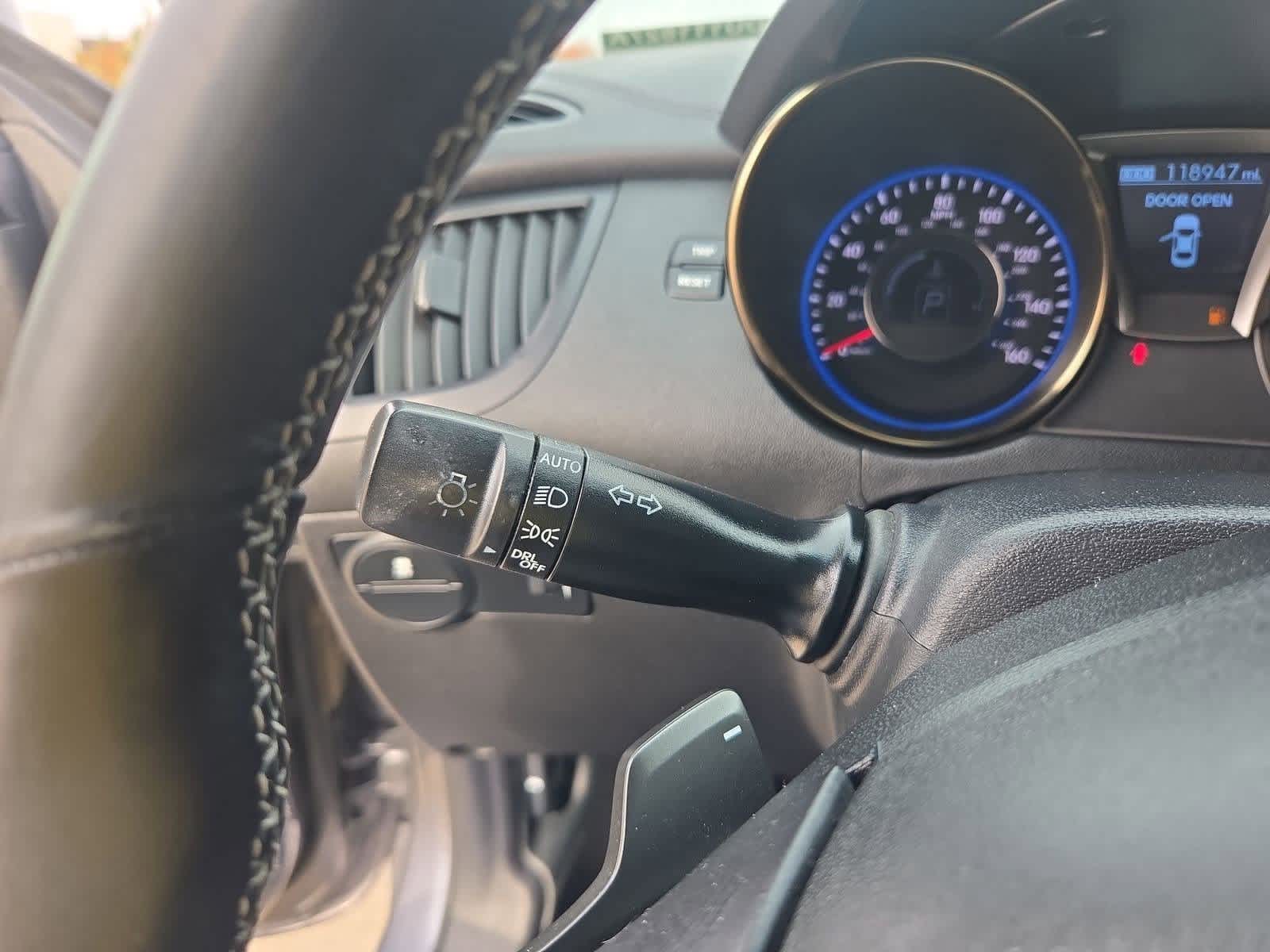 Thumbnail: 2013 Hyundai Genesis - 24