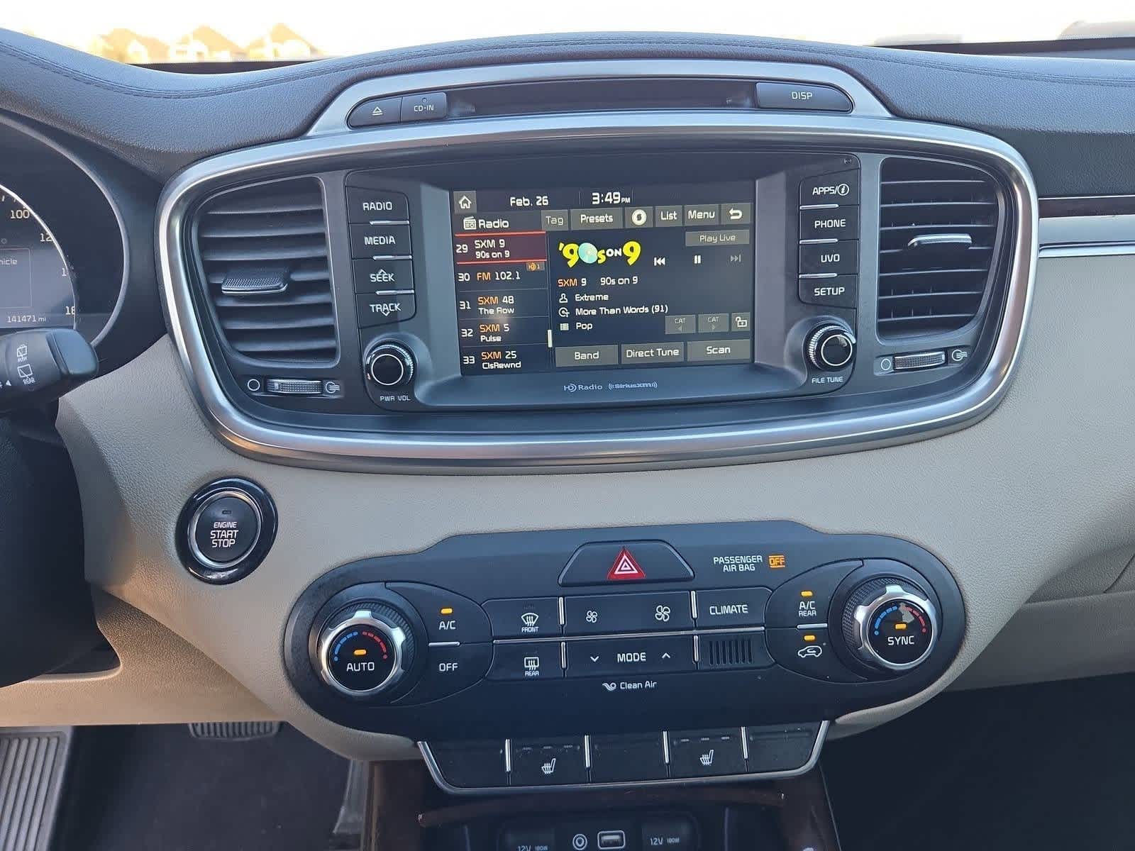 Thumbnail: 2017 Kia Sorento - 28