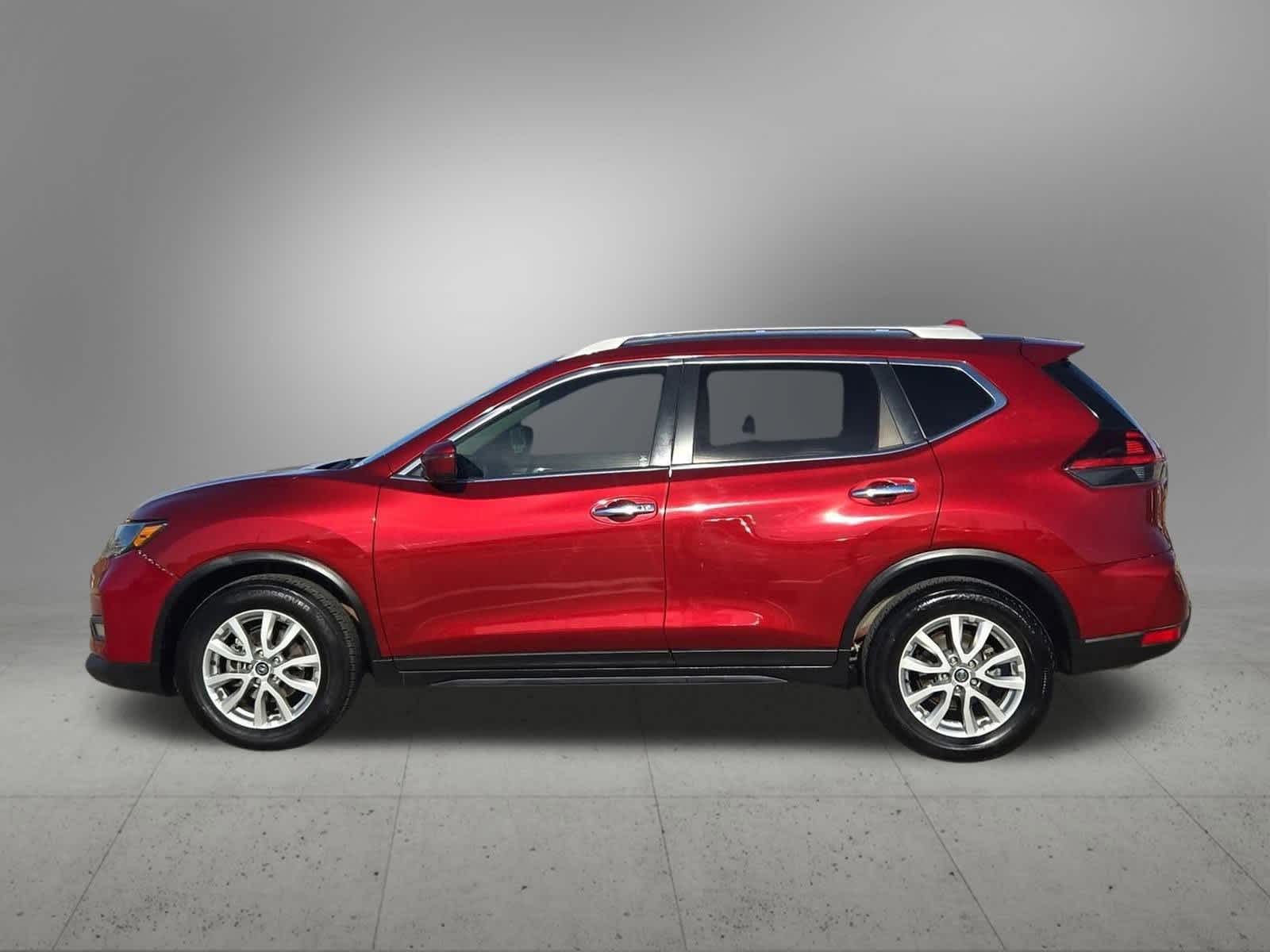 Thumbnail: 2019 Nissan Rogue - 3