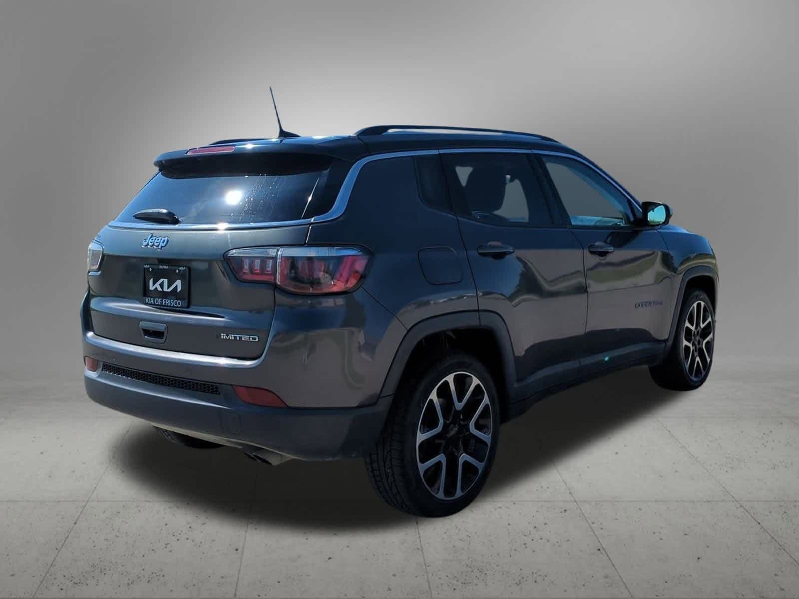 Thumbnail: 2018 Jeep Compass - 6