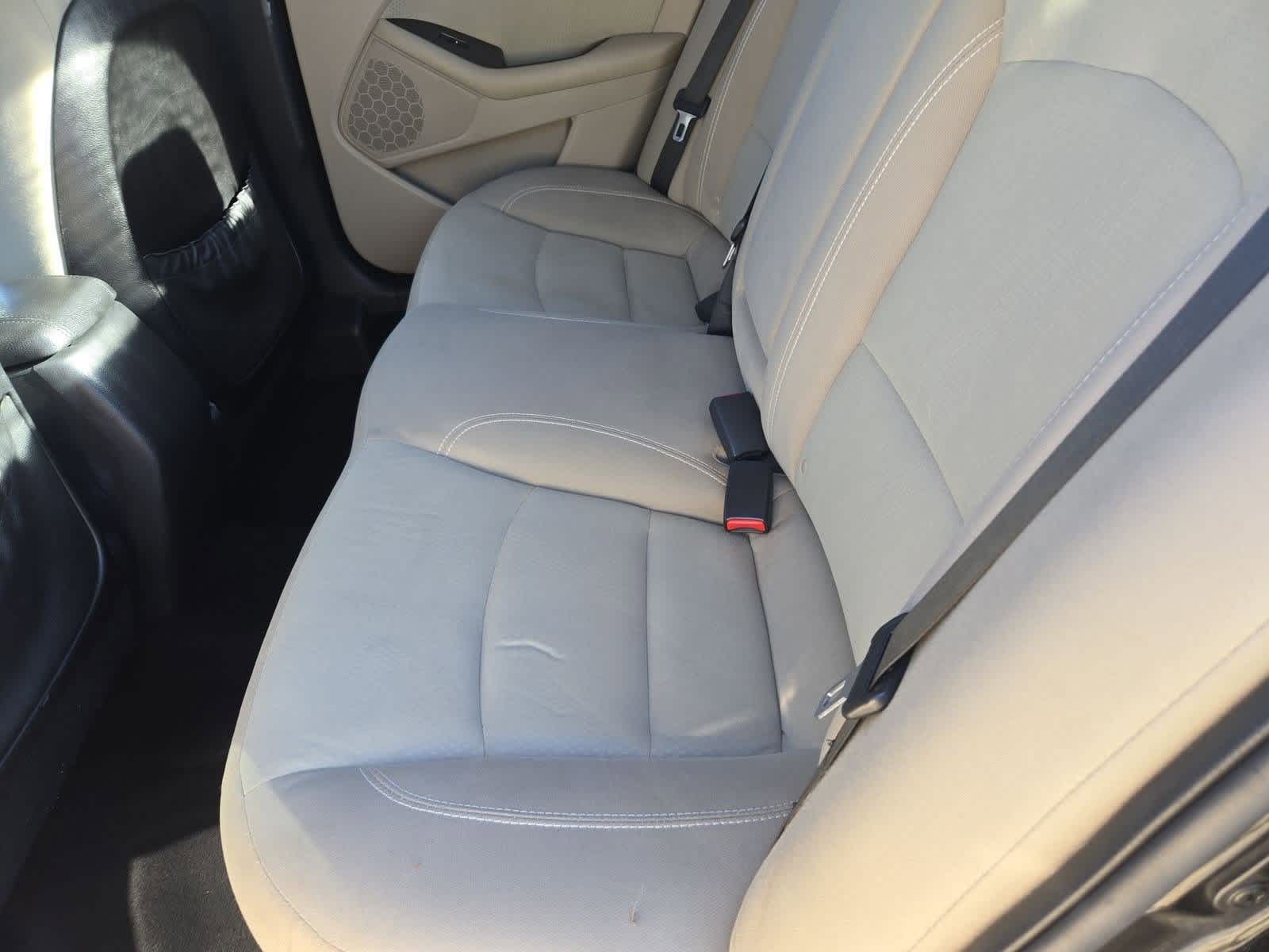 Thumbnail: 2013 Kia Optima - 18