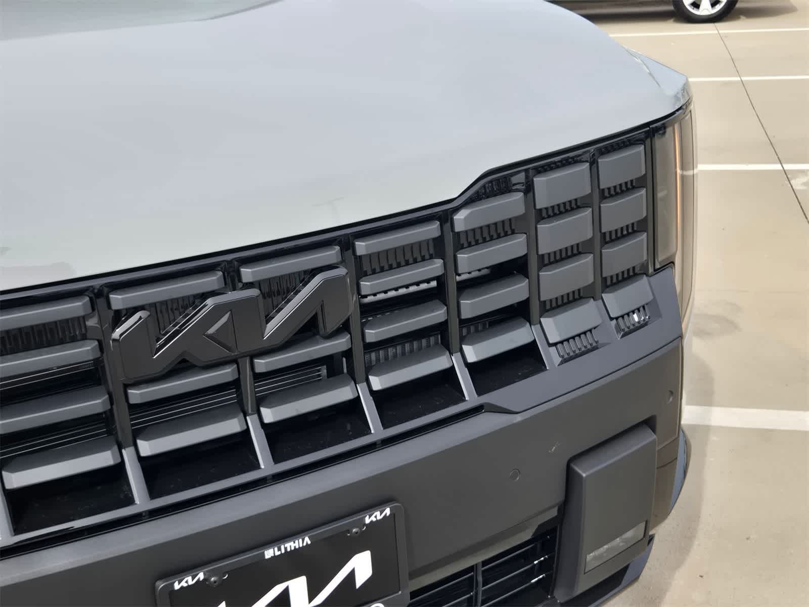 Thumbnail: 2027 Kia Telluride - 9